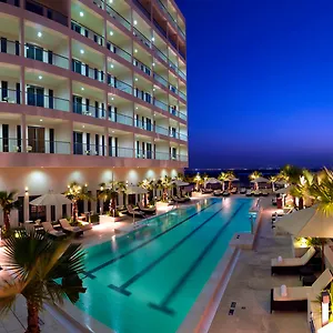 **** Aparthotel Staybridge Yas Island By Ihg Spojené arabské emiráty